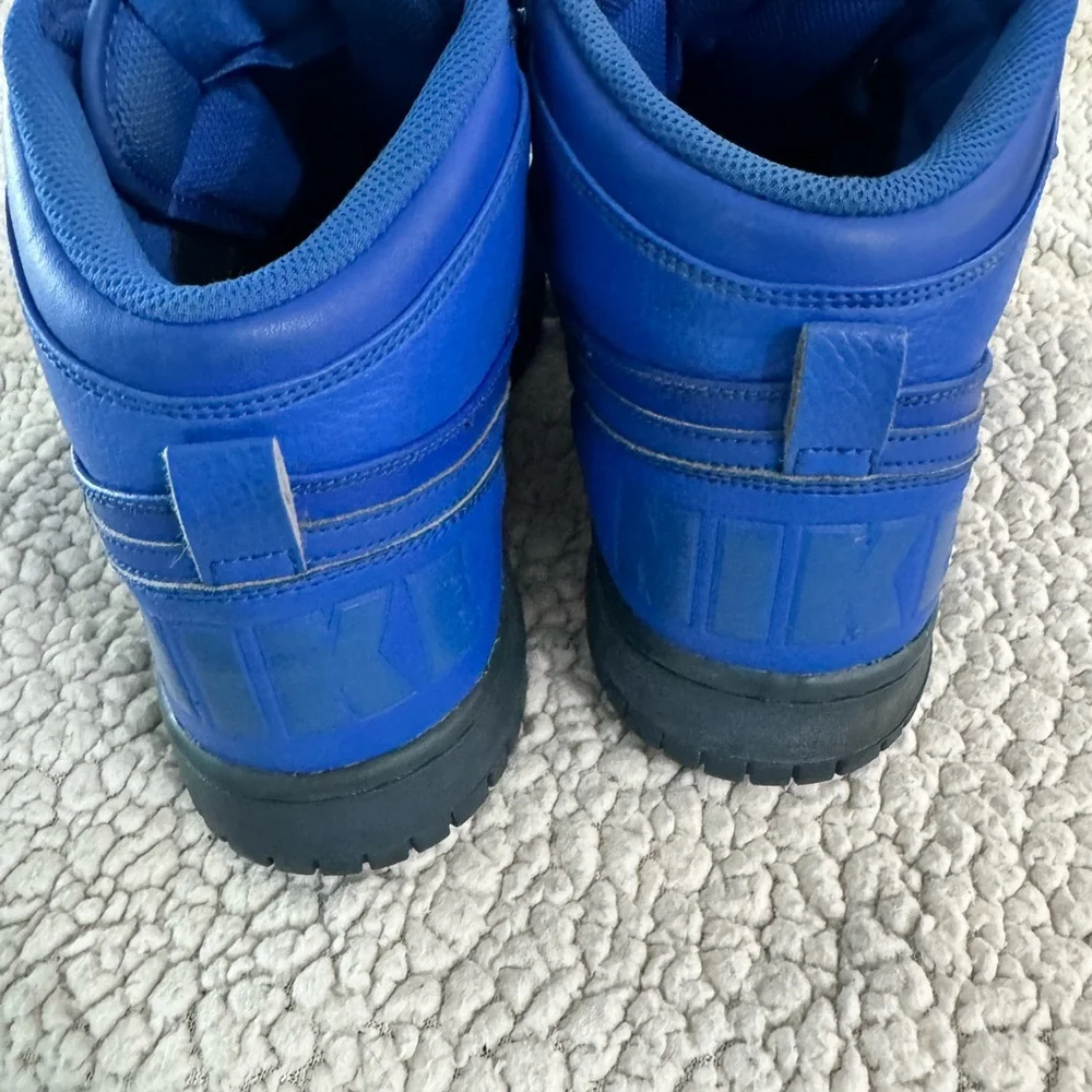 Nike Dunks - Picture 2 of 8